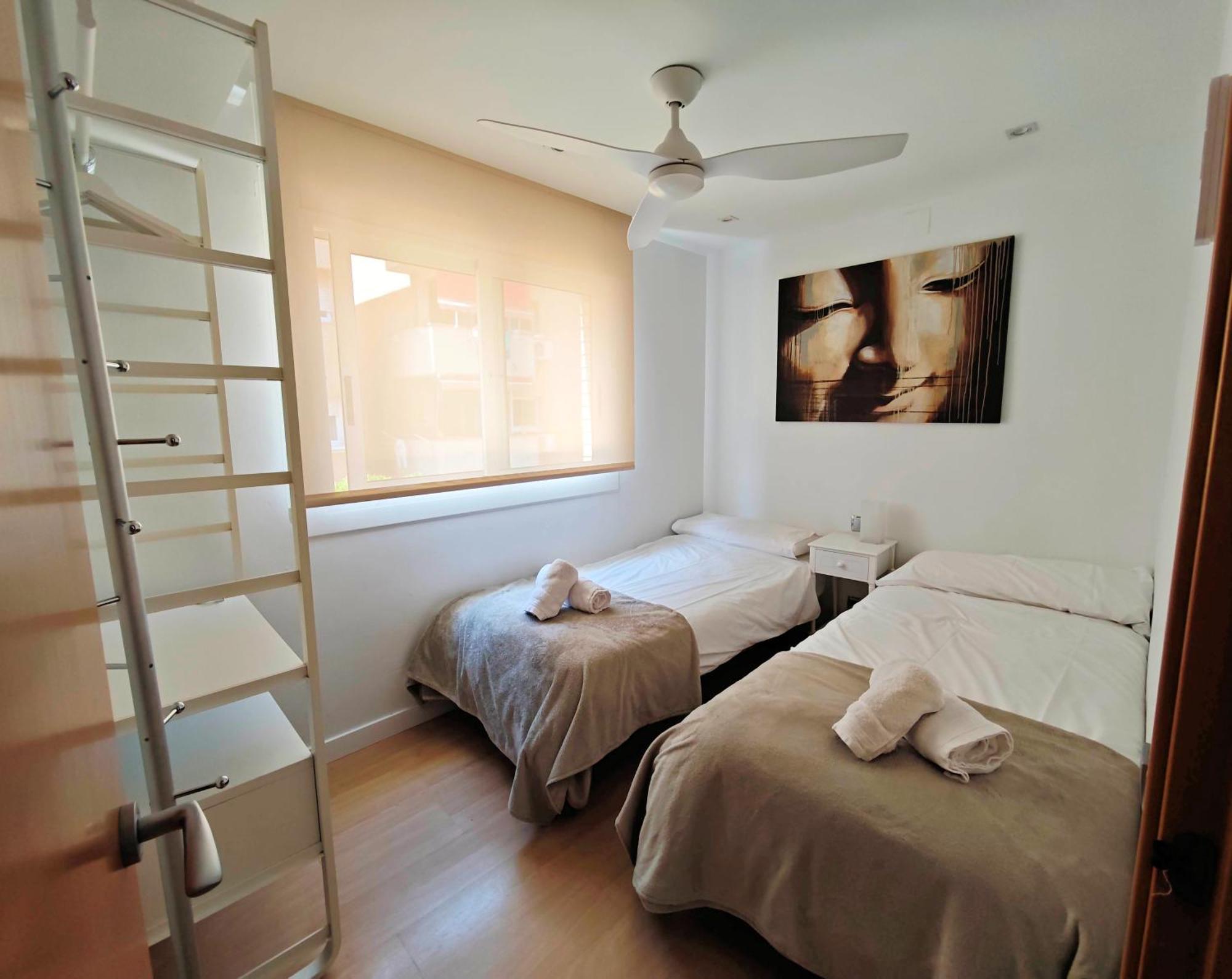 Apartamento Playa Con Piscina Parking Y 2 Habitac กาสเตย์เดเฟลส์ ภายนอก รูปภาพ